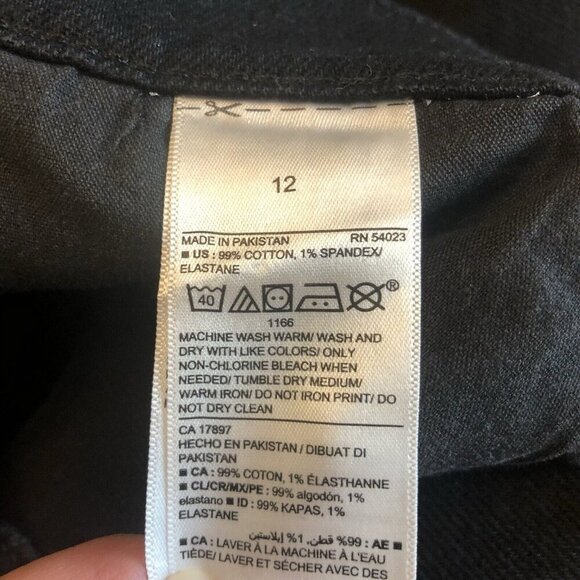 Old Navy The Sky-Hi Straight Extra High Rise Jean Women's Size 12 Black 5-Pocket - Picture 4 of 7